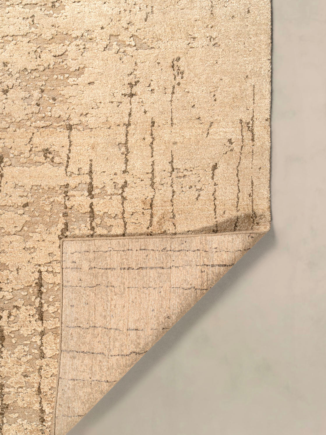 Hand Knotted Carpet
