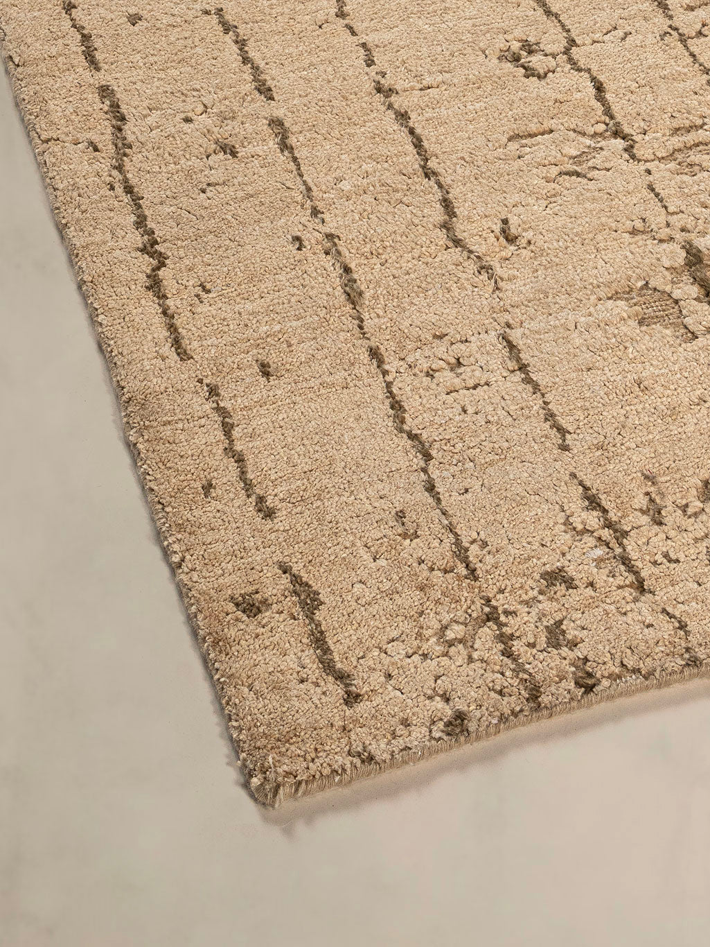 Hand Knotted Carpet