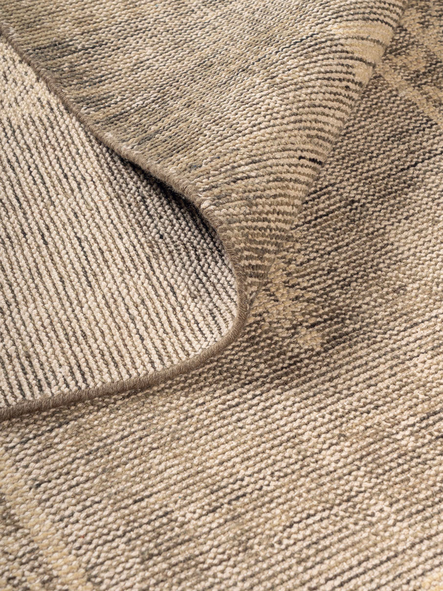 Hand Knotted Carpet