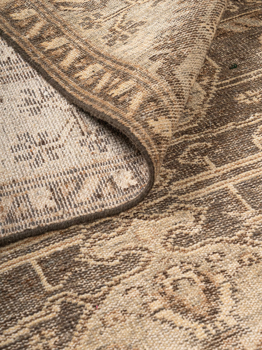 Hand Knotted Carpet